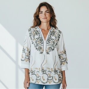 ANA and ROSE ladies three-quarter sleeve V-neck embroidered top size small NWOT